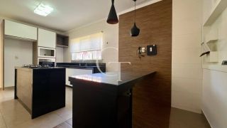 Casa Para Vender com 3 quartos sendo 01 suíte master - Jd Oliveira