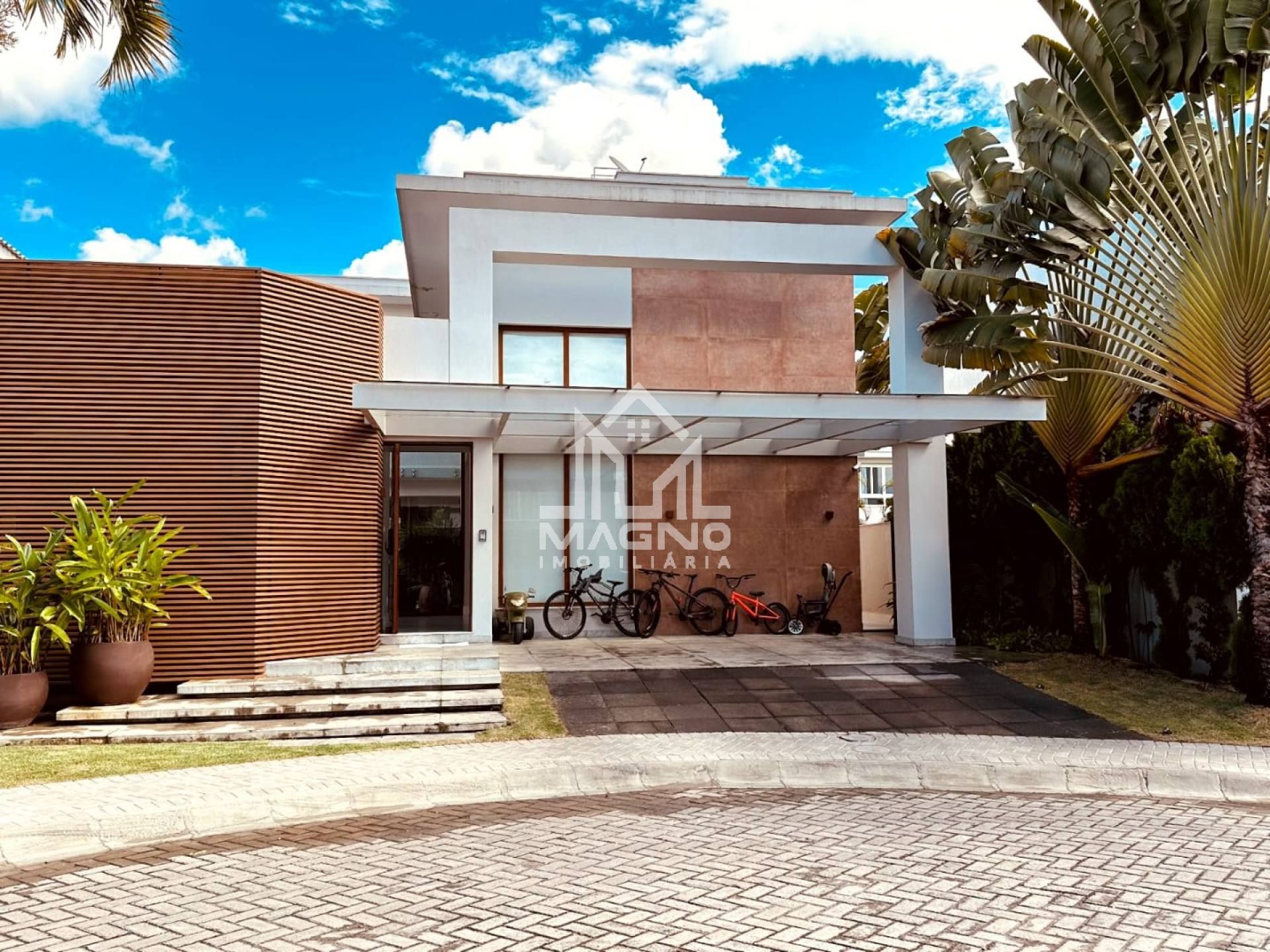 Casa em Condomínio de Alto Padrão