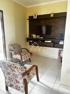Casa com 03 Quartos
