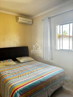 Casa com 03 Quartos