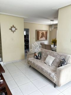 Casa com 03 Quartos