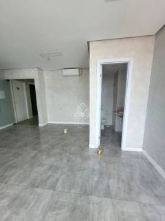 Sala Comercial Edf. Charmant Business
