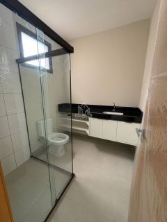 Casa em Condomínio Semi Mobiliada