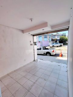 Aluguel - Ponto comercial no Farol, próximo ao CESMAC