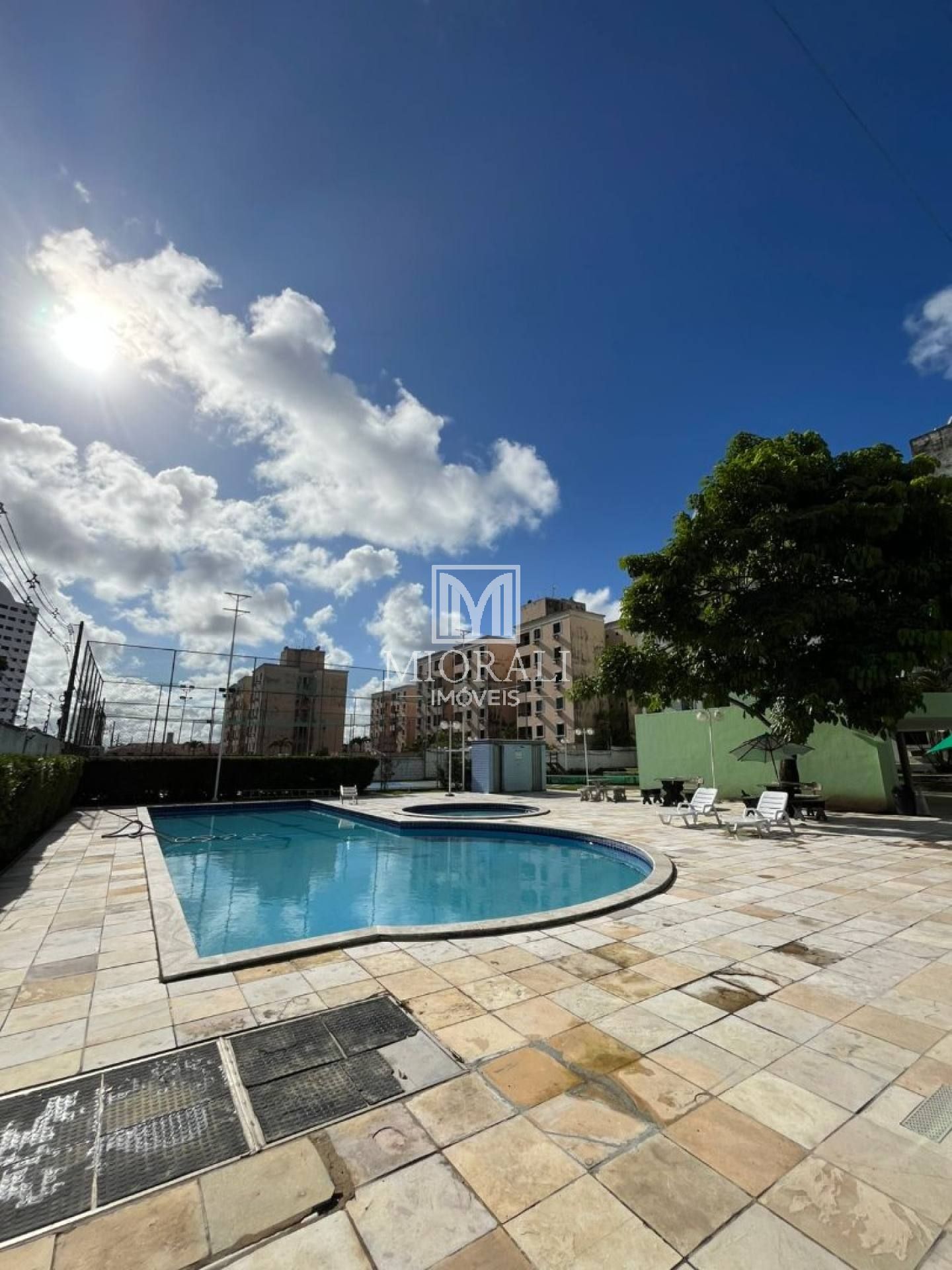 Aluguel de Apartamento 2 Quartos com Suíte, Próx. ao Shopping Pátio, Lazer Completo, R$ 1.500