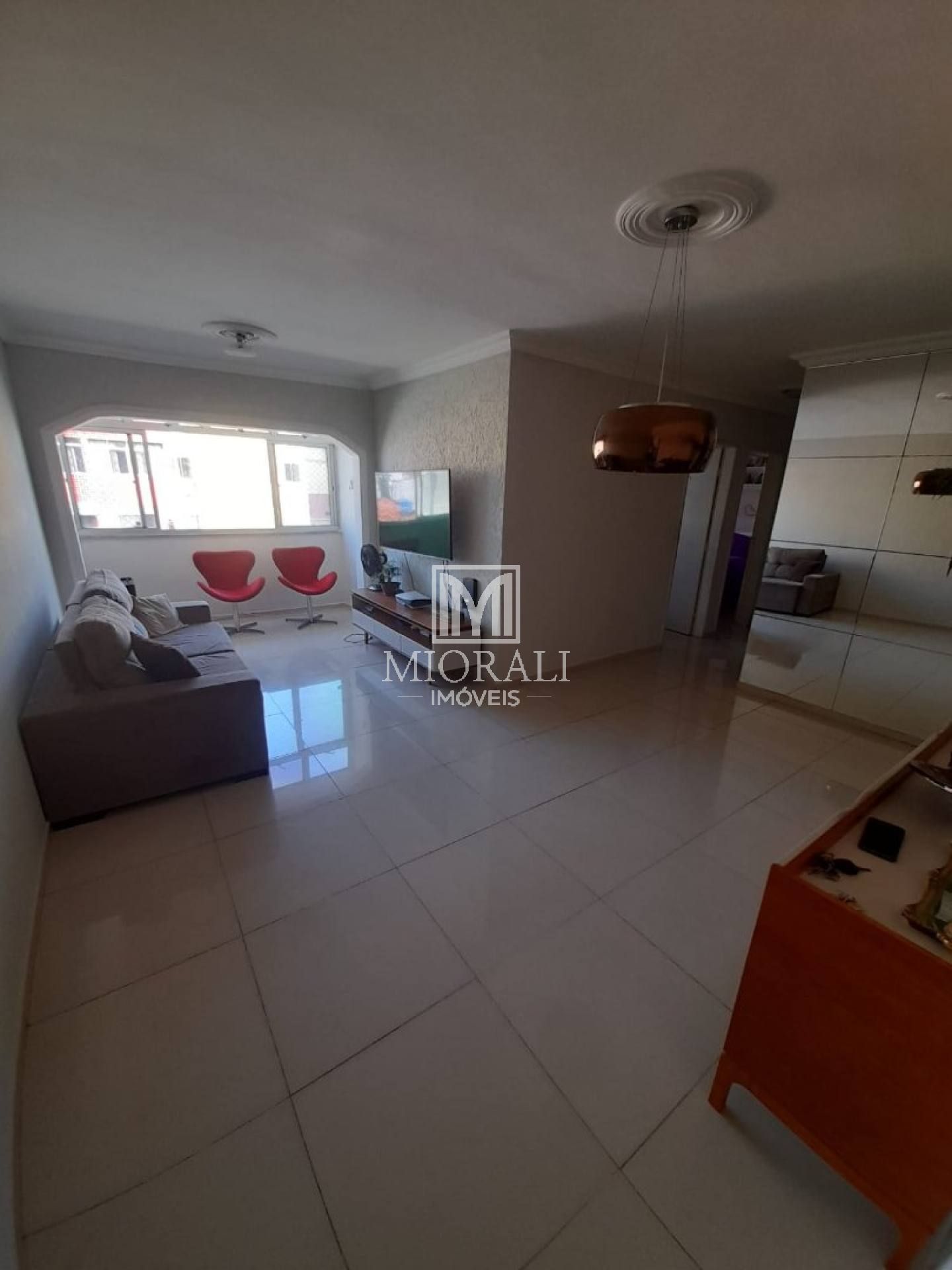 Apartamento amplo com 3 quartos na Gruta, Veredas do Farol II