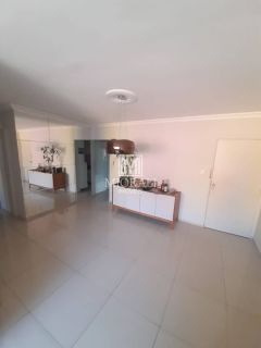 Apartamento amplo com 3 quartos na Gruta, Veredas do Farol II