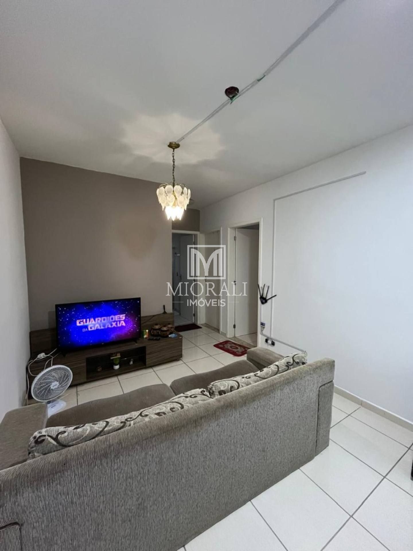 BD - Apartamento mobiliado 2 quartos nascente no Parque Petrópolis III, Tabuleiro