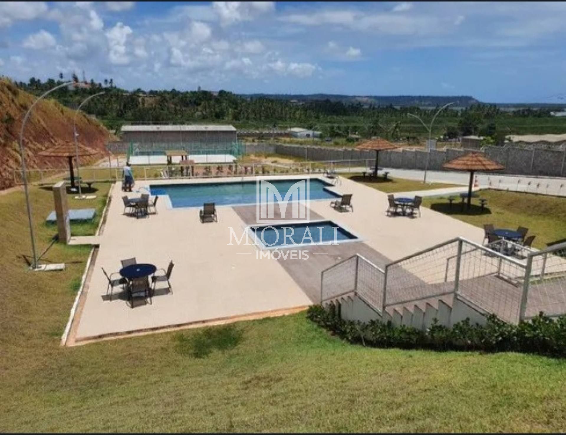 DS - Lote de 308m² em Marechal, Condomínio Porto Monte