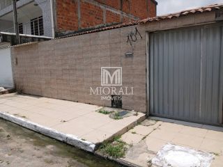 Casa com 3 quartos Próximo ao terminal do Salvador Lyra