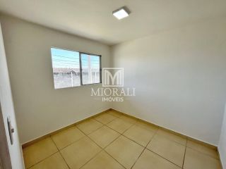 MC - Venda de casa 2 quartos Jardim dos Lírios na Cidade Universitária