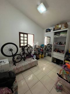 BD - Casa 3 quartos com 2 suítes à venda no Feitosa em rua pública próxima a Lamenha Filho