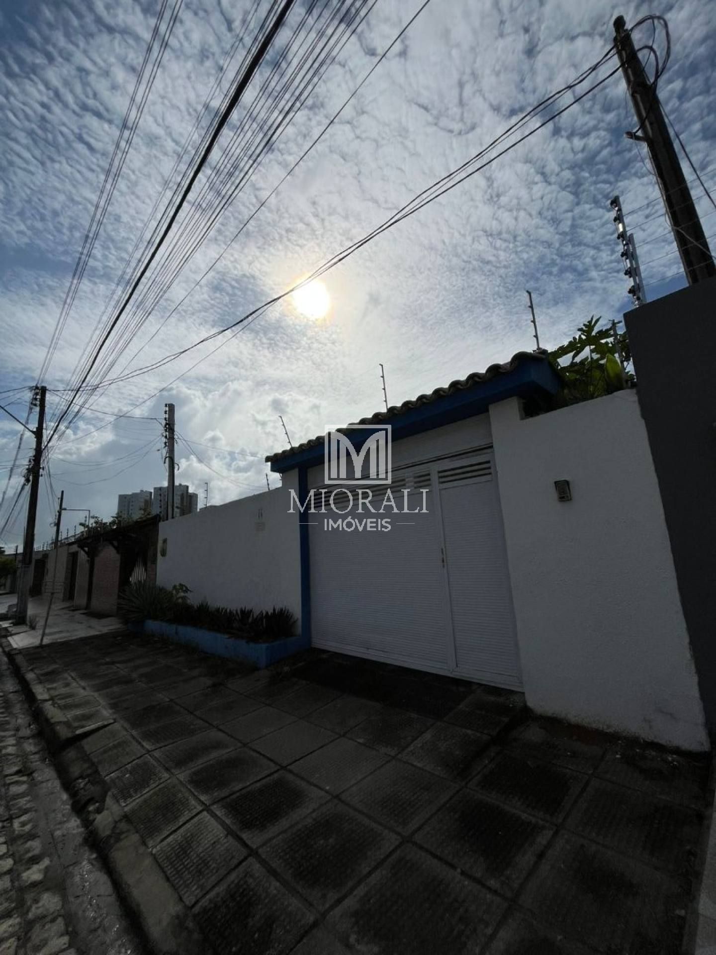 BD - Casa 3 quartos com 2 suítes à venda no Jardim da Serraria próximo ao Reserva do Vale