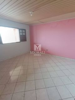 FM - Aluguel de casa 3 quartos no Feitosa na avenida principal próximo ao Barro Duro