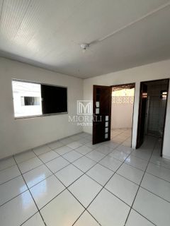 FM - Casa 3 quartos com suíte para aluguel no São Jorge perto do Reyauto Maceió