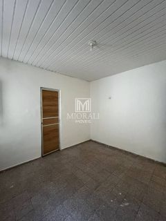 FM - Aluguel de Casa 3 quartos com suíte no Dubeaux Leão com quintal e garagem para 4 carros