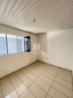 FM - Aluguel de Casa 3 quartos com suíte no Dubeaux Leão com quintal e garagem para 4 carros