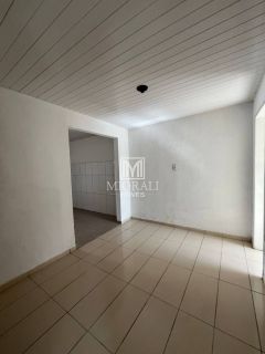FM - Aluguel de Casa 3 quartos com suíte no Dubeaux Leão com quintal e garagem para 4 carros
