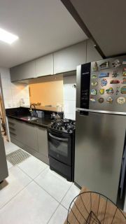 BD - Apartamento com suíte em andar alto no Residencial Pátio, vizinho ao Shopping, Antares