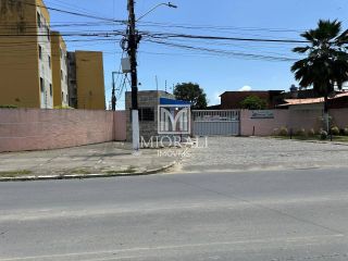 BD - Apartamento reformado térreo 2 quartos no Residencial Germano Santos Tabuleiro