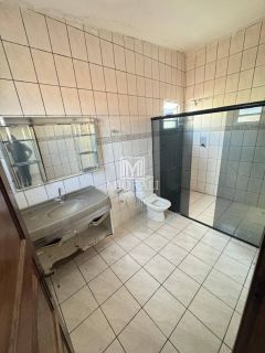 MC - Casa 1º andar com terreno incluso na Santa Lúcia 3 quartos 2 suítes não financia