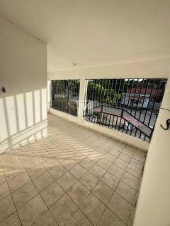 MC - Casa 1º andar com terreno incluso na Santa Lúcia 3 quartos 2 suítes não financia