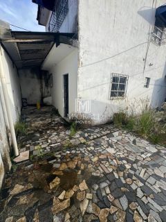 MC - Casa 1º andar com terreno incluso na Santa Lúcia 3 quartos 2 suítes não financia