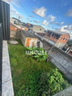 FM - Casa de esquina com primeiro andar no Benedito Bentes próximo ao Preço Bom