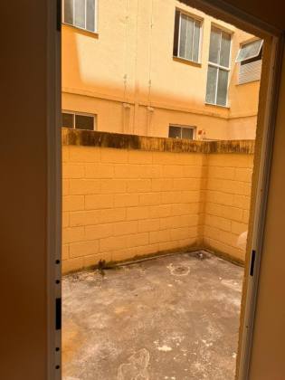 BD - Aluguel Residencial Marselha próximo ao Pátio Shopping, com quintal e vaga de garagem