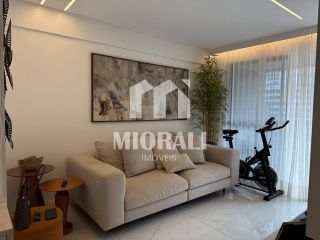 CR - Apartamento porteira fechada 3 quartos na Ponta Verde com 2 vagas