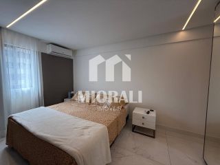 CR - Apartamento porteira fechada 3 quartos na Ponta Verde com 2 vagas