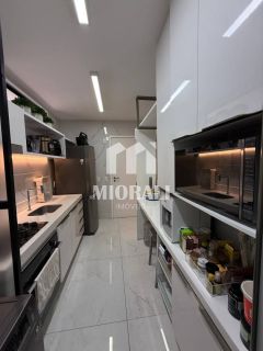 CR - Apartamento porteira fechada 3 quartos na Ponta Verde com 2 vagas