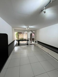 FM - Aluguel de sala comercial na principal da Santa Lúcia