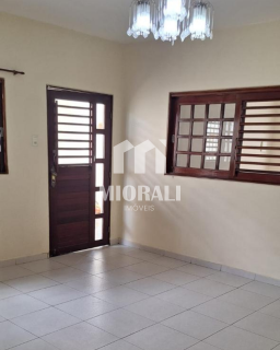 CR - Casa 4 quartos com suíte na Ponta Grossa próximo ao Unicompra aceita financiamento