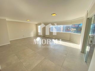 MV - Cobertura duplex 5 quartos sendo 3 suítes na Ponta Verde a 1 quadra da praia 291m²