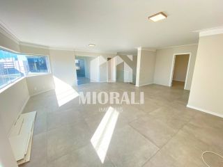 MV - Cobertura duplex 5 quartos sendo 3 suítes na Ponta Verde a 1 quadra da praia 291m²