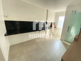 MV - Cobertura duplex 5 quartos sendo 3 suítes na Ponta Verde a 1 quadra da praia 291m²