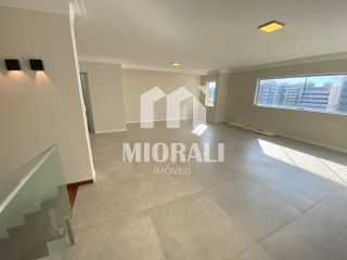 MV - Cobertura duplex 5 quartos sendo 3 suítes na Ponta Verde a 1 quadra da praia 291m²