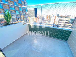 MV - Cobertura duplex 5 quartos sendo 3 suítes na Ponta Verde a 1 quadra da praia 291m²