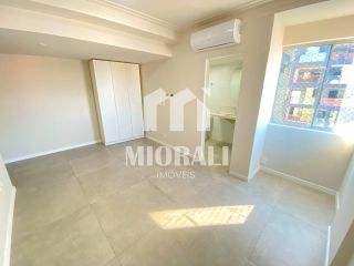 MV - Cobertura duplex 5 quartos sendo 3 suítes na Ponta Verde a 1 quadra da praia 291m²