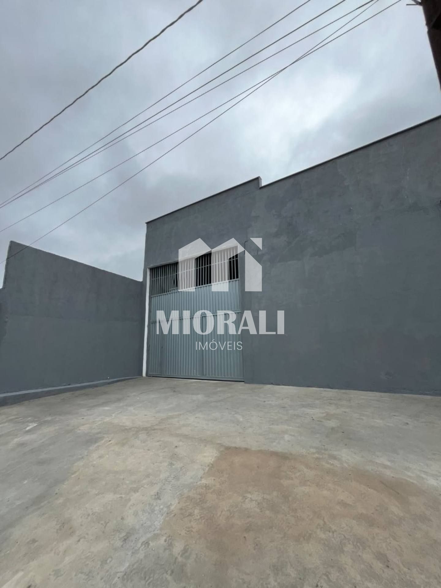 FM - Aluguel de galpão 216m² no Antares, Monte Verde, próximo à Via Expressa