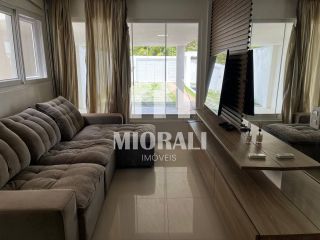 LT - Casa alto padrão 4 quartos 3 suítes mobiliada com 2 piscinas na Praia do Francês 394m²