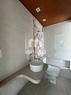 BD - Casa nova 3 suítes com piscina no Condomínio Angatu Barra Nova