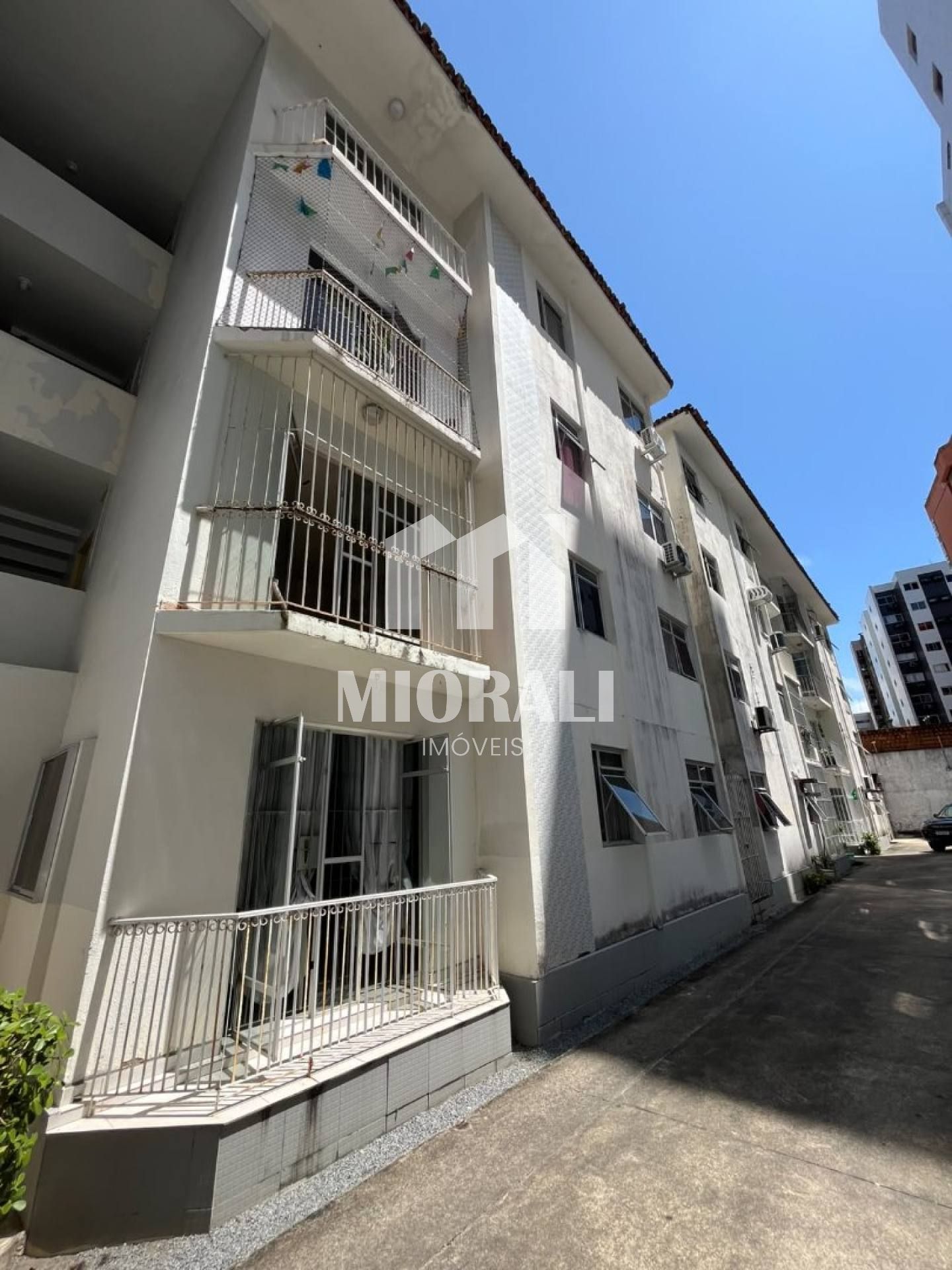 BD - Apartamento 3 quartos na Ponta Verde próximo à praia e em frente a Praça do Skate