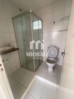 JV - Aluguel Casa duplex 3 suítes com quintal e 2 vagas em condomínio com piscina no Antares