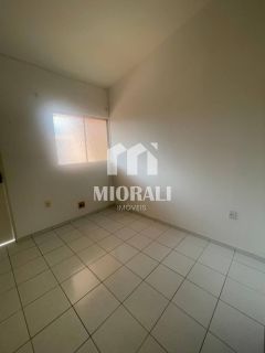 JV - Aluguel Casa duplex 3 suítes com quintal e 2 vagas em condomínio com piscina no Antares