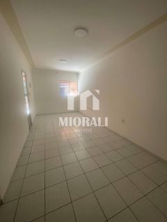 JV - Aluguel Casa duplex 3 suítes com quintal e 2 vagas em condomínio com piscina no Antares