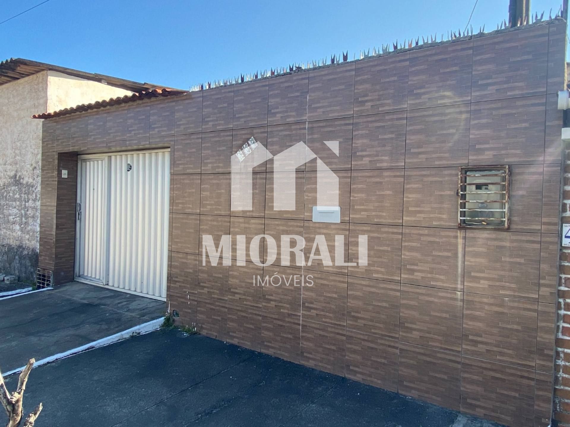 MV - Casa com 5 quartos e suíte na Ponta Grossa próximo ao Boteco do Tonho