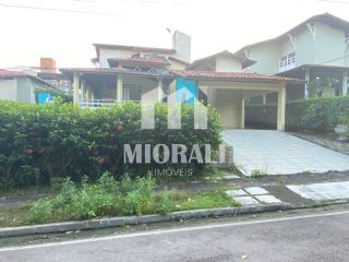 VG - Casa com 4 quartos e piscina no Aldebaran Beta com área gourmet e 3 suítes