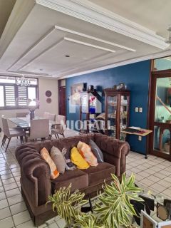 FB - Casa 4 quartos com piscina e energia solar no Aldebaran